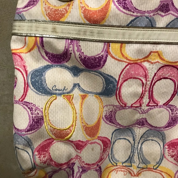 Authentic Coach Purse - Picture 4 of 7